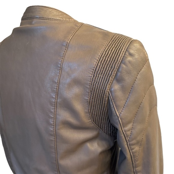 Closed Oakes Genuine 100% Lambskin Leather Moto Biker Jacket, Womens size Small - Picture 10 of 15